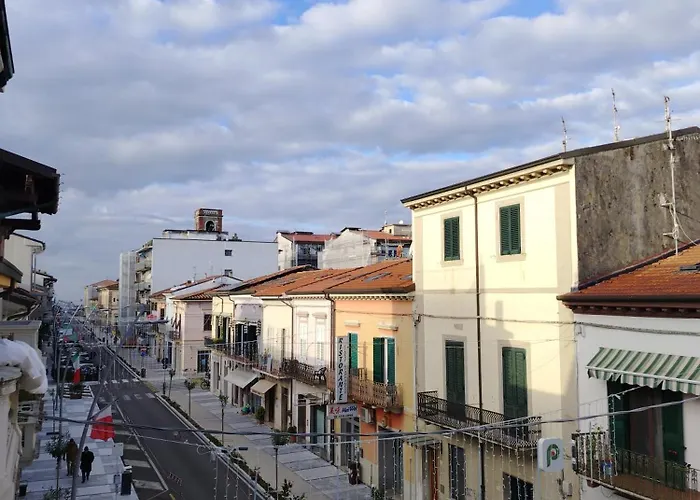 Mazzini Affittacamere Viareggio