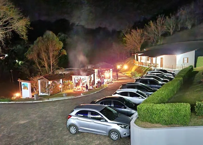 Pousada Pedacinho do Céu -Chalé Familia