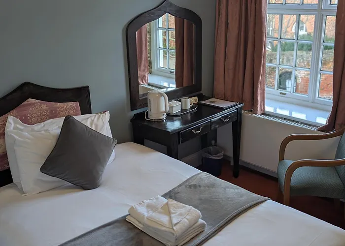 Hitchin City Center Hotels