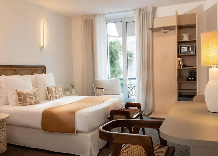 Hotel Crisol Lumière Cannes