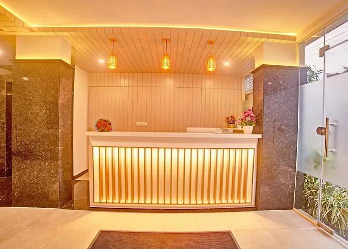 Gateway Transit Hotel