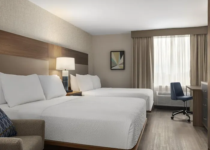 Chatham-Kent Hotels