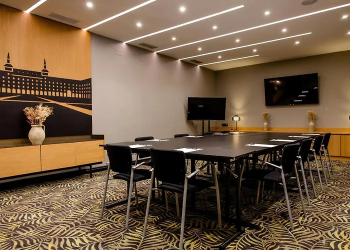 Motel One Plaza de España Madrid