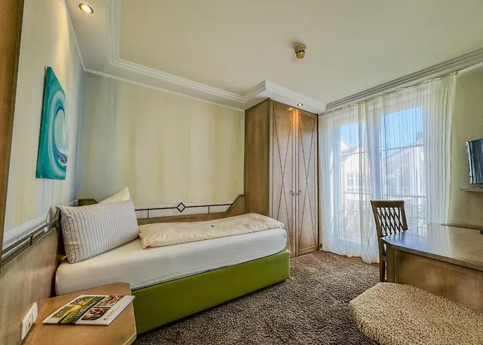 Hotels in Horgau