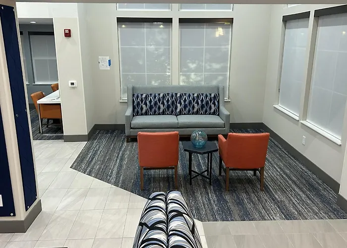 Holiday Inn Express Hotel & Suites Manteca By Ihg