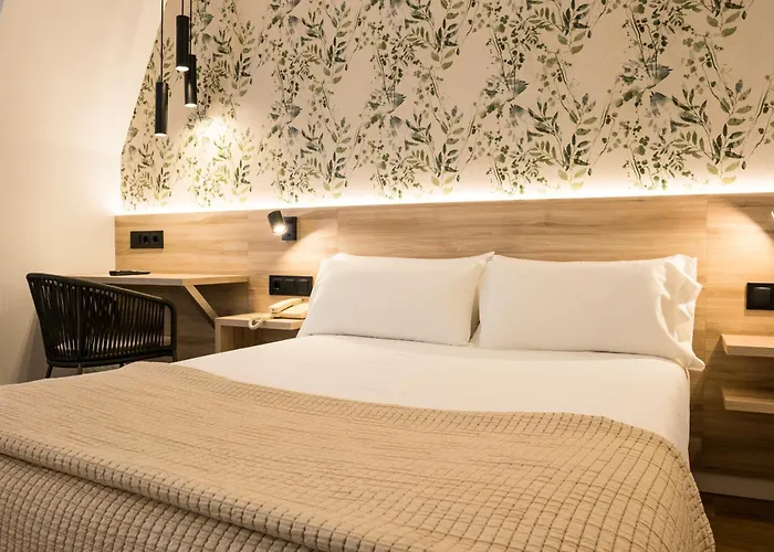 Hotel Piramide Portonovo