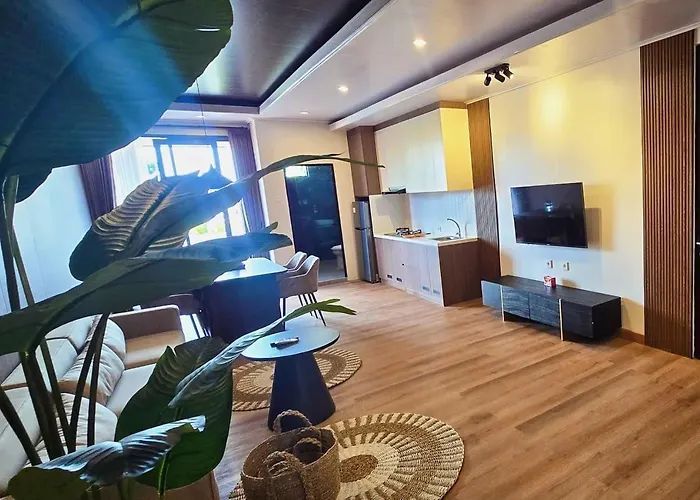 Sanur (Bali) Hotels
