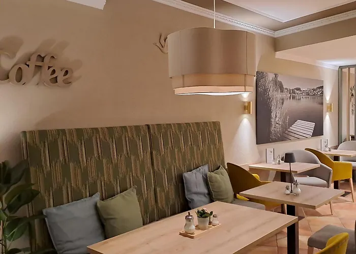 Hotel-Pension Maarblick