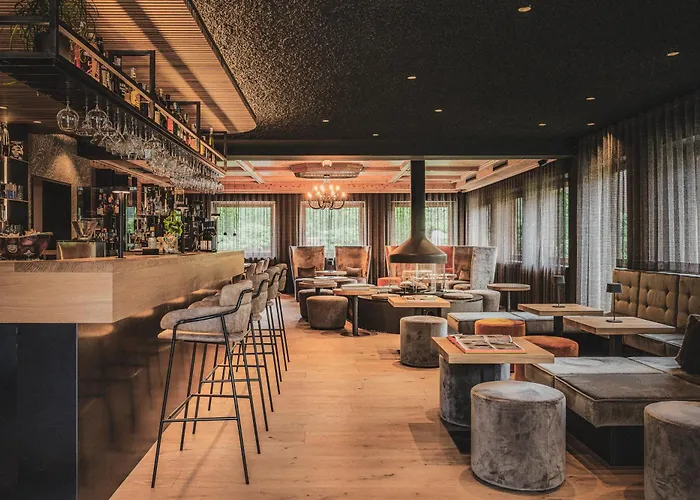 Hotel Christof Monguelfo-Tesido / Welsberg-Taisten