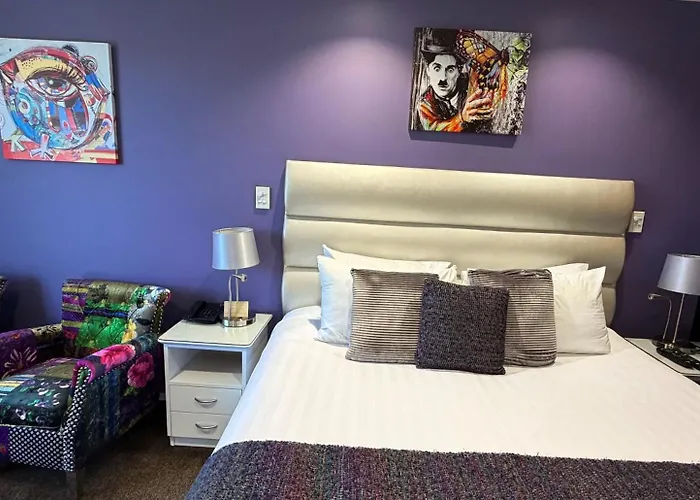 Tides Hotel