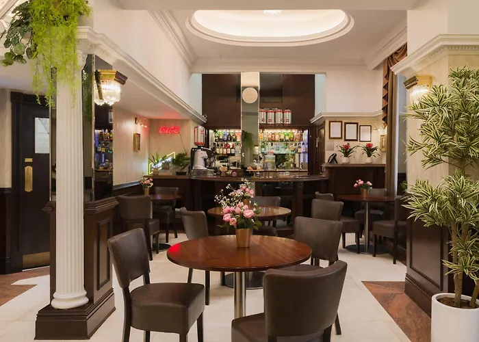 Royal Eagle Hotel London