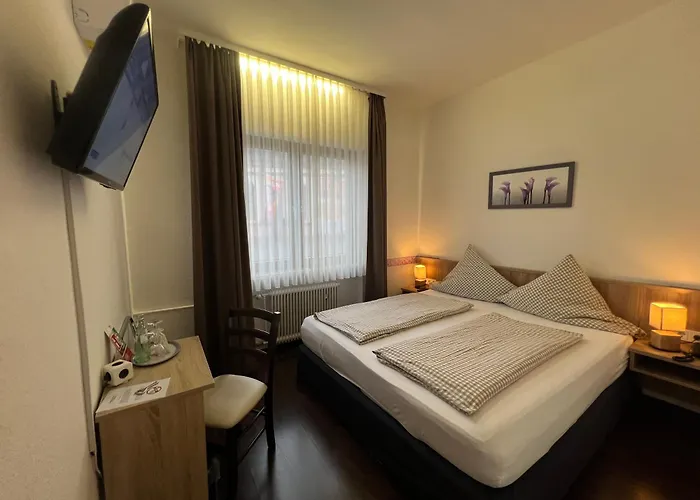 Hotel Hüttl - Garni
