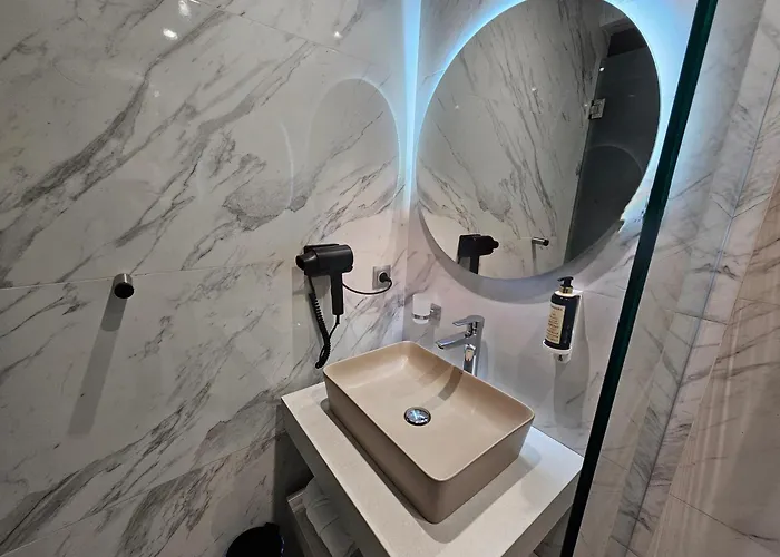 DownTown Hotel Maârif Casablanca By TSA