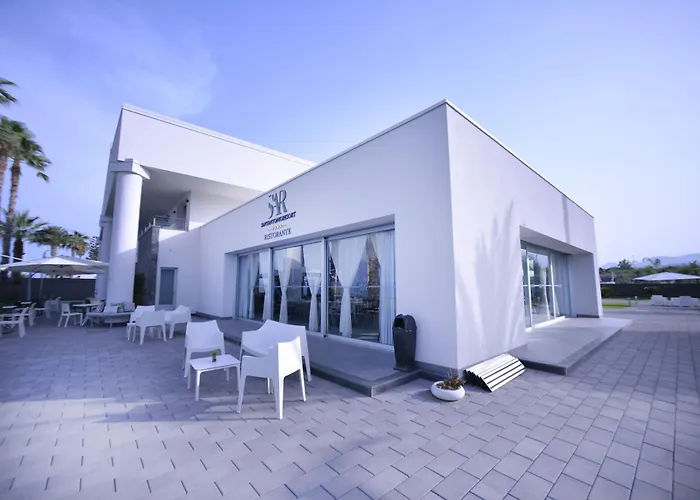Riposto Hotels