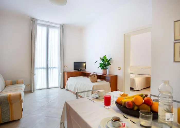Genovese Villa Elena Residence Varazze