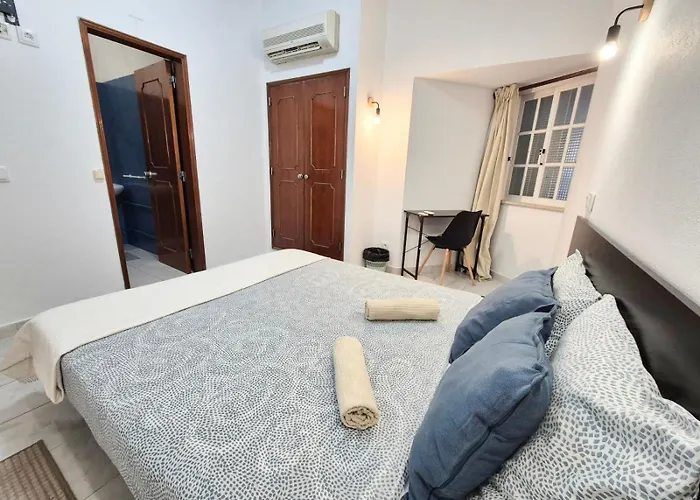 The Central Guesthouse Faro