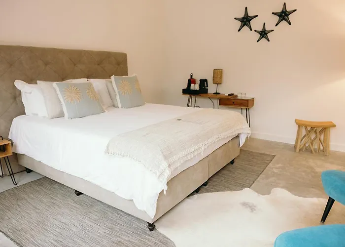 Eleven, Boutique Luxury House & Garden