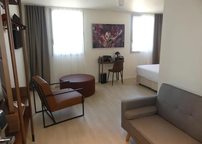 Signes Hotels