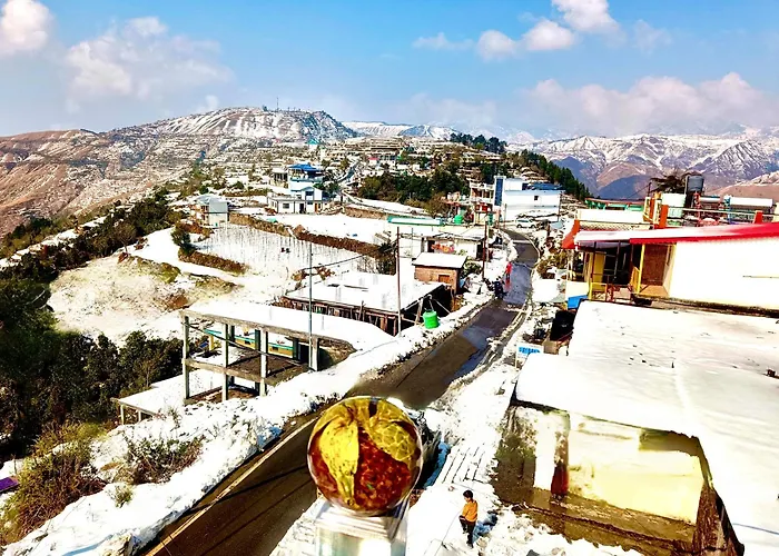 Hotels in Chakrata