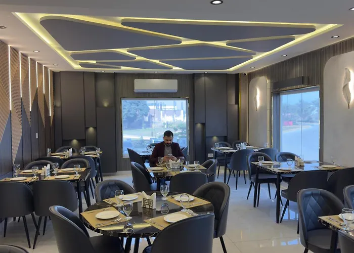 Sialkot Hotels