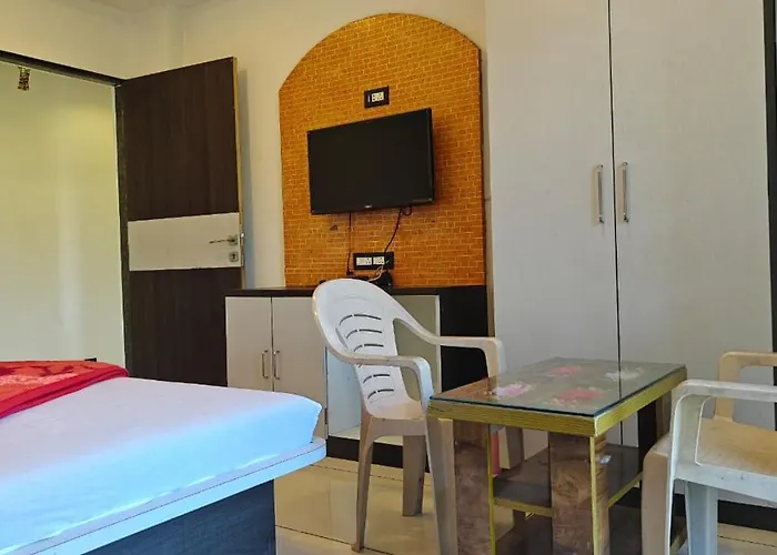 Hotel Prathamesh