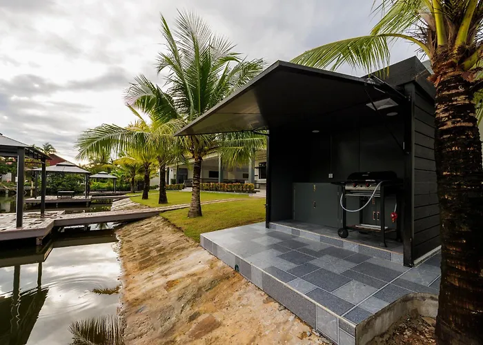 Jjs Residence