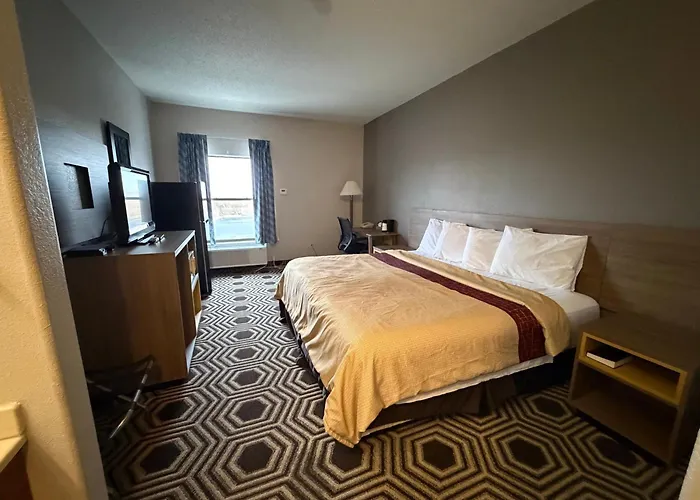 Kentland Hotels