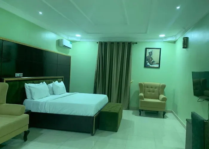 Nestvier Hotel