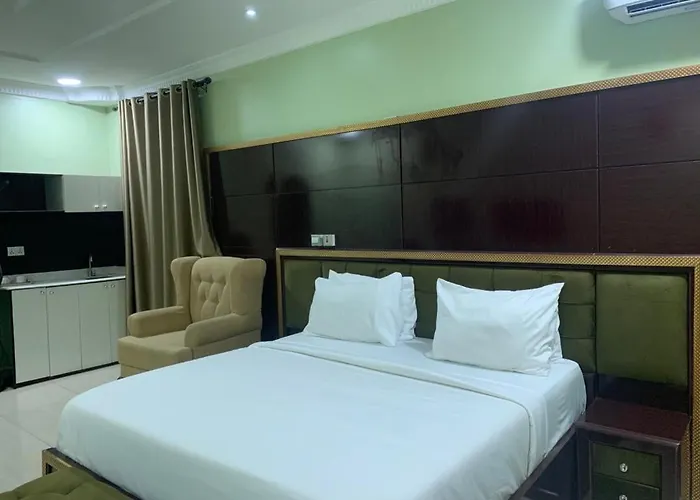 Nestvier Hotel