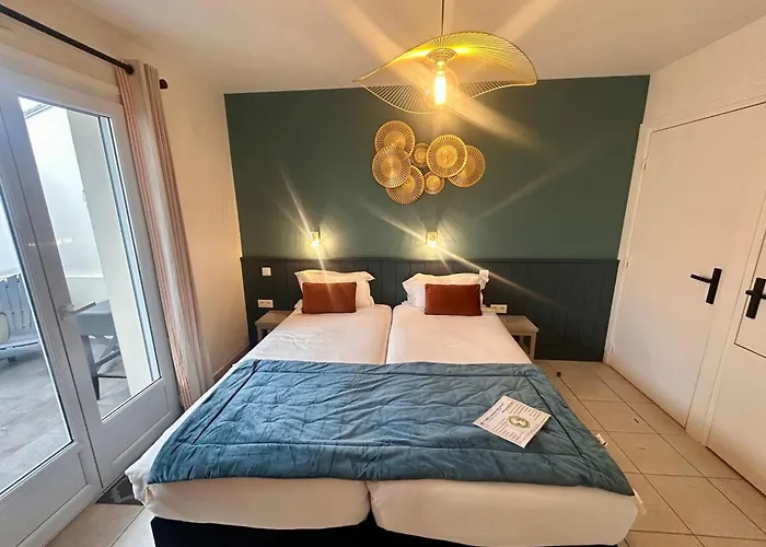 Lannion Hotels