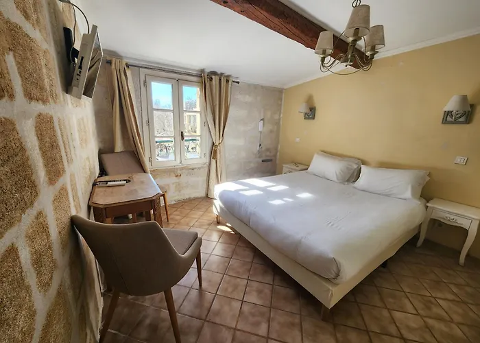 Hotel Du Palais Des Papes Avignon