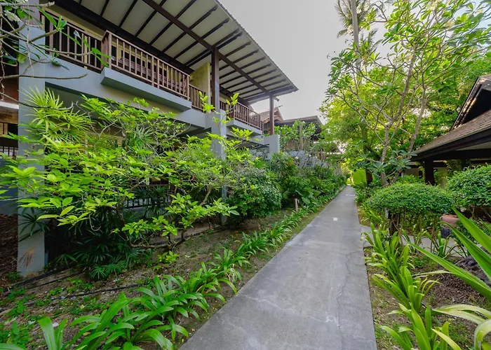 Sand Sea Resort Railay