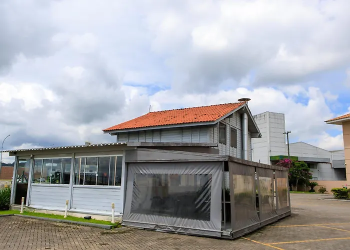 Hotel 10 Itajai/Navegantes