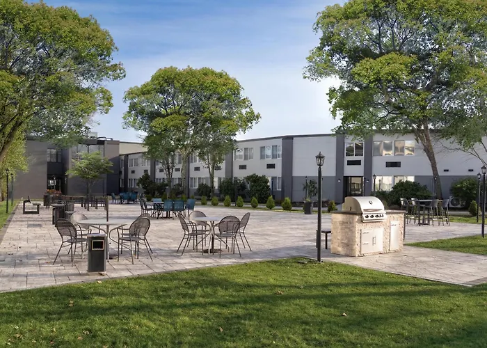 Doubletree By Hilton Providence Airport Warwick Hotel