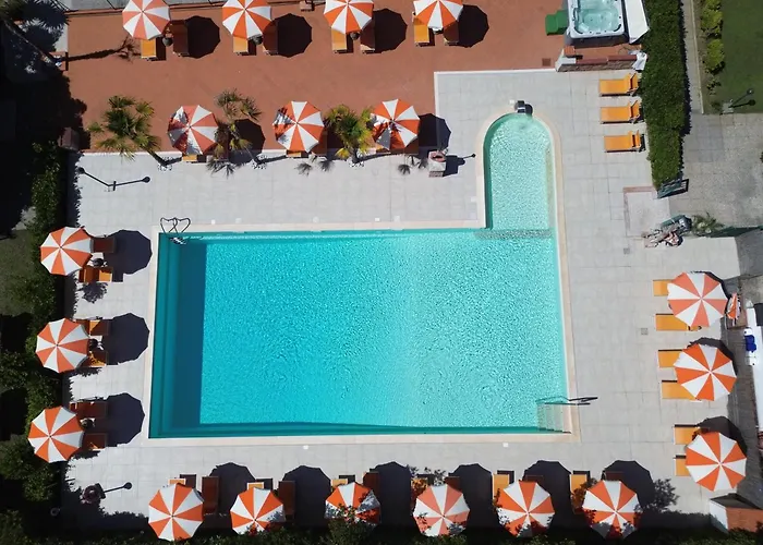 Residence Le Rose Marina Di Bibbona