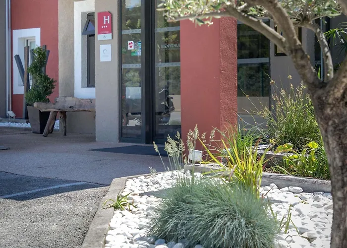 Ibis Brignoles Provence Verte