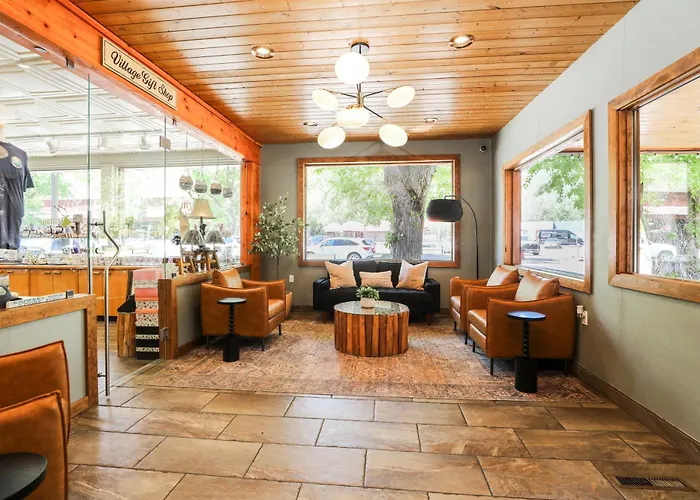 Bayshore Inn & Spa