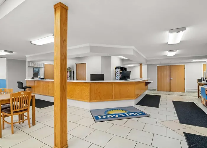 Days Inn By Wyndham Imlay City