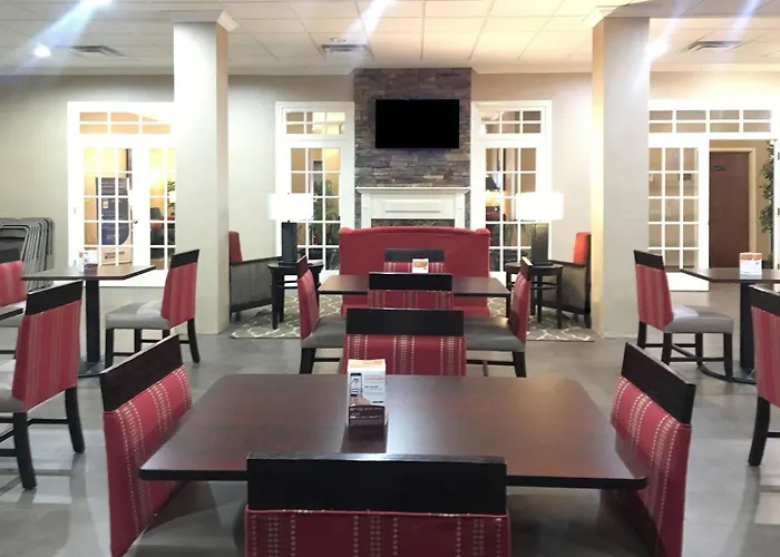 Rogersville Hotels