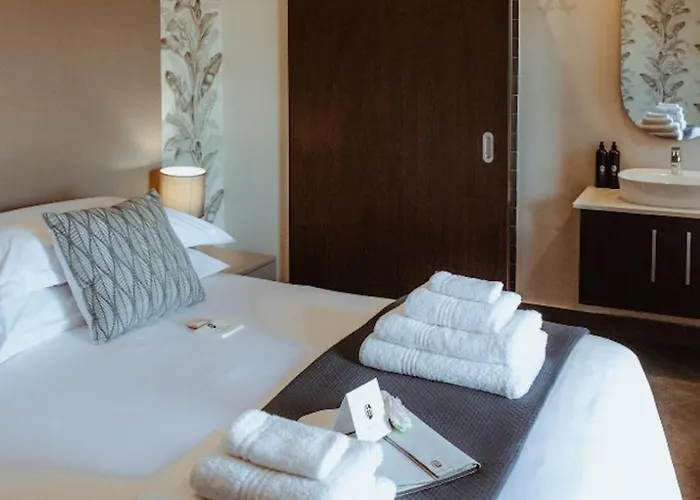 The Feather Hill Boutique Hotel
