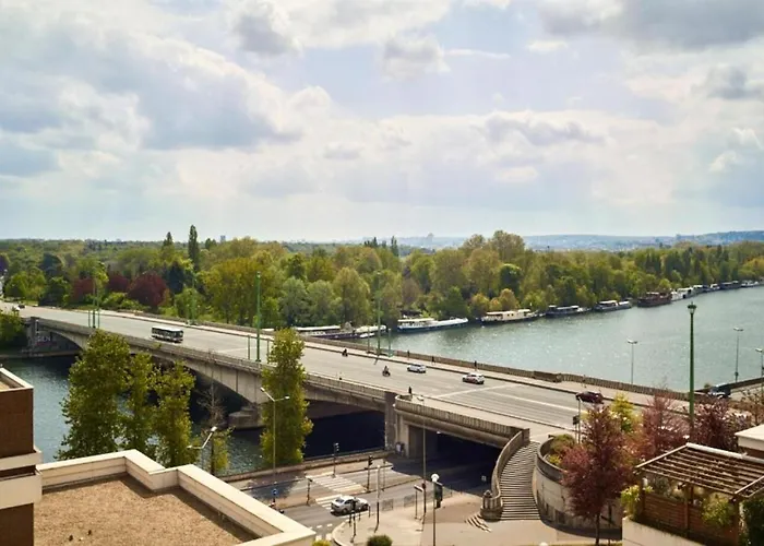 Zenao Appart'hôtels Suresnes