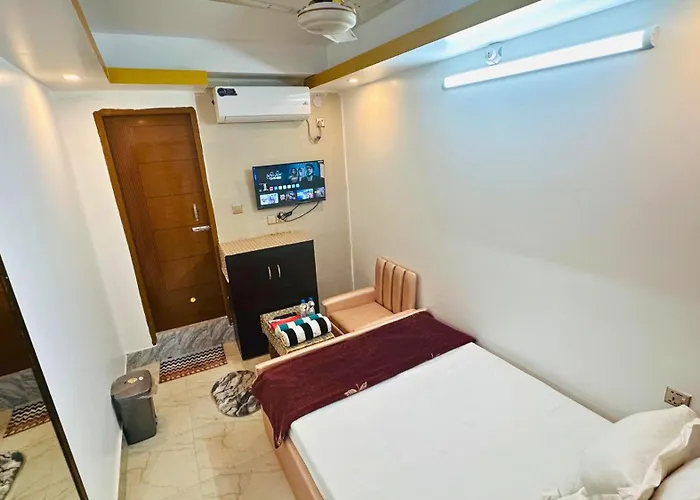 Hotel New Kalabgan Residential