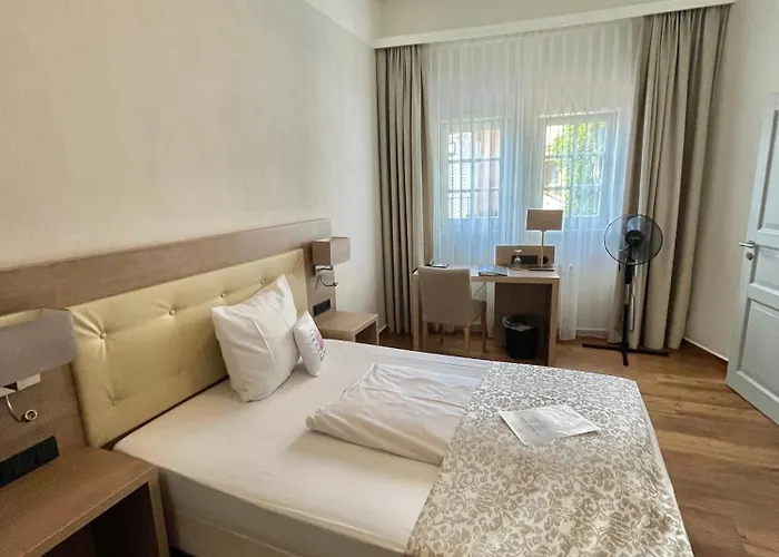 Hotel Doctor Weinstube