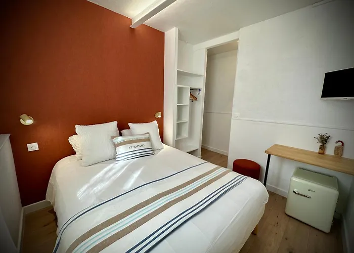 Hotels in Saint-Raphaël