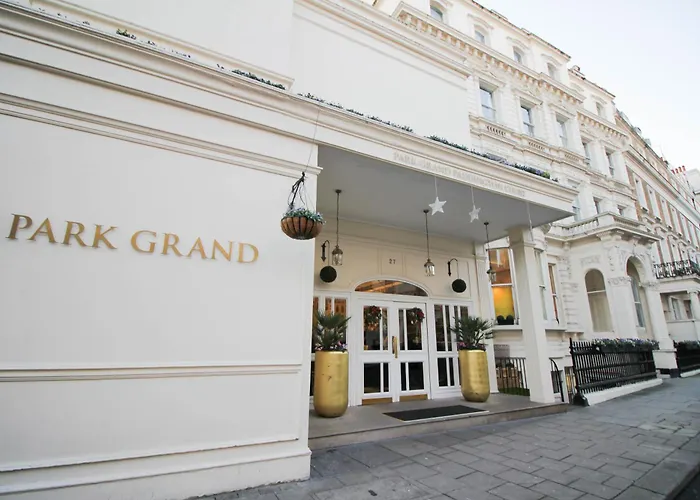Park Grand Paddington Court