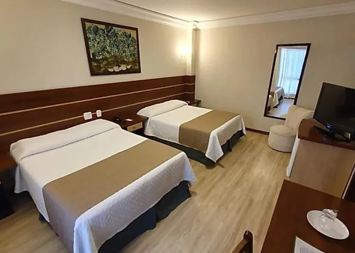 Hotel Lang Palace - Fica No Centro Da Cidade Chapecó