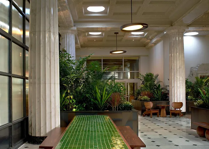 Emery Hotel, Autograph Collection