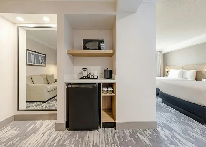 Hotel a Mississauga