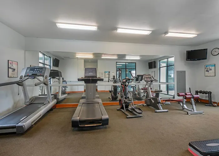 Rogue Regency Inn Medford Airport
