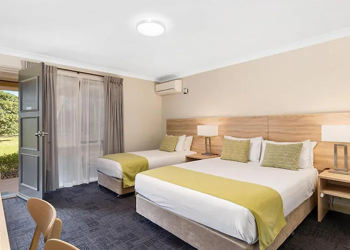 Quality Inn Carriage House
